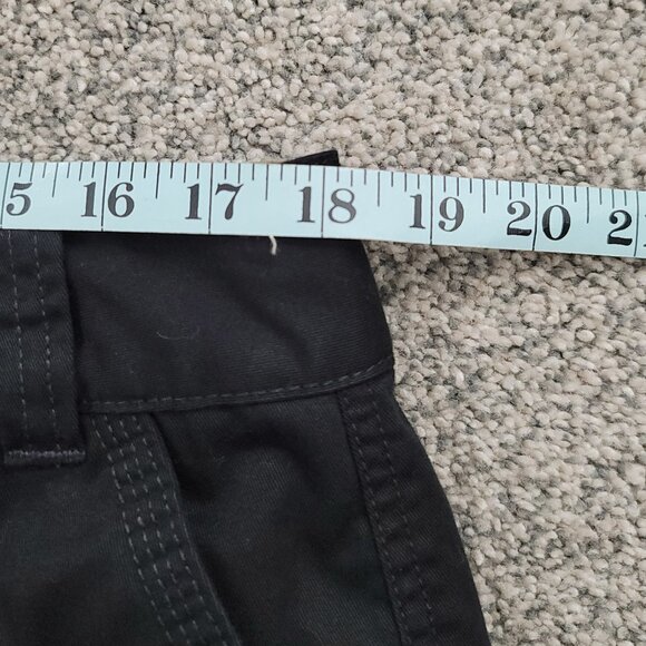 Ladies St. John's Bay Black Cargo Shorts 16 - Picture 5 of 10